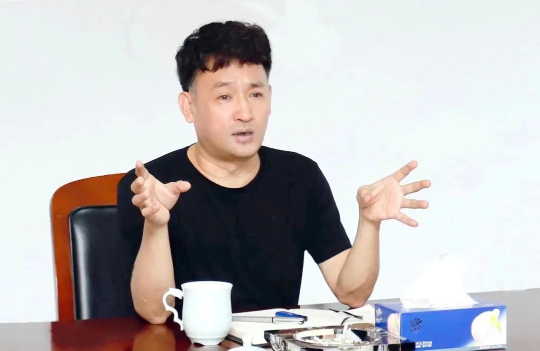 繼往開來 · 再創(chuàng)輝煌 | 花花牛乳業(yè)集團(tuán)召開9月營銷、養(yǎng)殖及飼料月度經(jīng)營工作會(huì)議